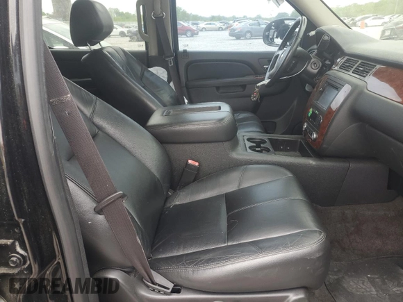 2012 Chevrolet Tahoe LT with VIN 1GNSKBE07CR182889, listed as a Copart auction lot 51944005 with 184,085 mi miles and Salvage title. Bid and sale history available at DreamBid. Image 7.
