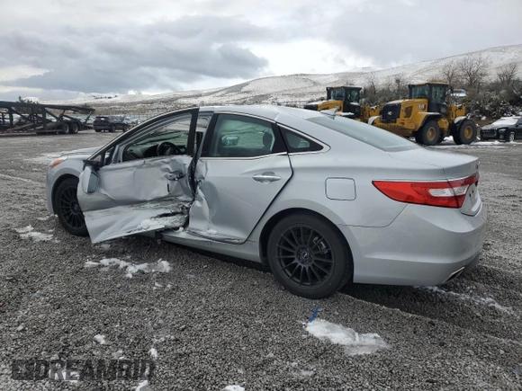 2017 Hyundai Azera with VIN KMHFG4JGXHA591402, listed as a Copart auction lot 50982765 with 42,426 mi miles and Salvage title. Bid and sale history available at DreamBid. Image 2.
