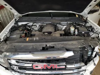 2017 GMC Sierra 1500 SLT z VIN 3GTU2NEC5HG110903, wystawiony jako Copart lot #52779405 z przebiegiem 85 528 mil mil oraz Szkoda całkowita • Salvage title. Historia ofert i sprzedaży dostępna na DreamBid. Obrazek 11.