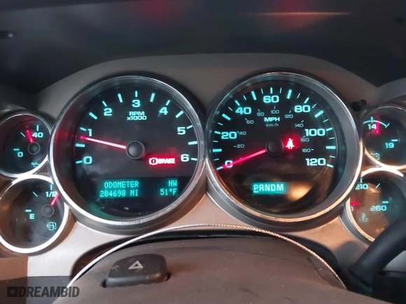 2012 Chevrolet Silverado 1500 LT with VIN 3GCPCSE02CG192161, listed as a IAAI auction lot 41287598 with 284,698 mi miles. Bid and sale history available at carsss.com. Image 15.