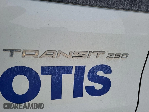 2018 Ford Transit с VIN 1FTYR1YG1JKA49052, выставлен на аукционе IAAI как лот 42796205 с пробегом 133 321 миль миль и . История ставок и продаж доступна на DreamBid. Изображение 12.