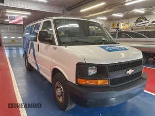 2014 Chevrolet Express Cargo z VIN 1GCWGFCA7E1198607, wystawiony jako IAAI lot #42480161 z przebiegiem 210 462 mil mil oraz . Historia ofert i sprzedaży dostępna na DreamBid. Obrazek 2.