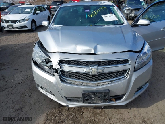 2013 Chevrolet Malibu ECO with VIN 1G11F5SR1DF338711, listed as a IAAI auction lot 41624193 with 152,815 mi miles. Bid and sale history available at carsss.com. Image 6.