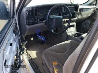 2000 GMC New Sierra 1500 SLE with VIN 2GTEC19T6Y1131496, listed as a Copart auction lot 72583094 with 184,604 mi miles and Non Repairable. Bid and sale history available at carsss.com. Image 8.