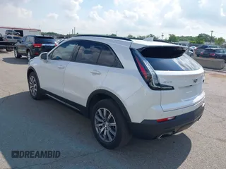 2020 Cadillac XT4 FWD Sport with VIN 1GYFZER4XLF116224, listed as a IAAI auction lot 42759271 with 31,395 mi miles and . Bid and sale history available at DreamBid. Image 3.