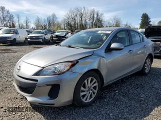 2013 Mazda 3 i Touring with VIN JM1BL1VP9D1748435, listed as a Copart auction lot 49353015 with 131,120 mi miles and Salvage Title. Bid and sale history available at DreamBid. Image 1.