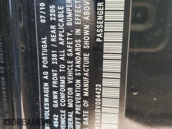 2011 Volkswagen Eos Komfort with VIN WVWBW7AHXBV004423, listed as a Copart auction lot 83606054 with 82,440 mi miles and Salvage Title. Bid and sale history available at DreamBid. Image 12.