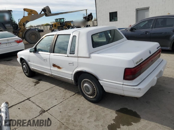1994 Chrysler LeBaron z VIN 3C3AA563XRT225465, wystawiony jako Copart lot #78666144 z przebiegiem 87 254 mil mil oraz Tytuł czysty. Historia ofert i sprzedaży dostępna na DreamBid. Obrazek 2.