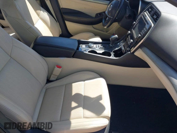 2017 Nissan Maxima SV with VIN 1N4AA6AP5HC404699, listed as a IAAI auction lot 41882446 with 60,211 mi miles and . Bid and sale history available at DreamBid. Image 5.