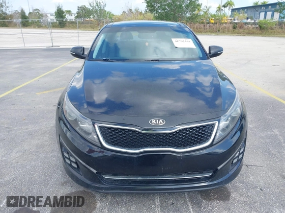 2014 Kia Optima SXL Turbo with VIN 5XXGR4A69EG348934, listed as a IAAI auction lot 42322630 with 119,171 mi miles and . Bid and sale history available at DreamBid. Image 6.