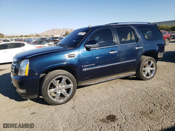 2008 Cadillac Escalade with VIN 1GYFK63898R208582, listed as a Copart auction lot 73137254 with 146,895 mi miles and Salvage Title. Bid and sale history available at carsss.com. Image 1.