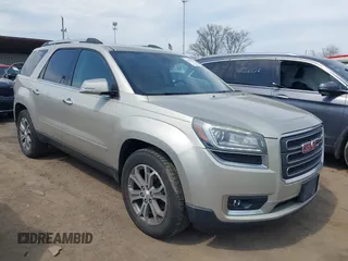 2015 GMC Acadia SLT with VIN 1GKKVRKD4FJ338331, listed as a IAAI auction lot 42030330 with 164,748 mi miles and . Bid and sale history available at carsss.com. Image 1.