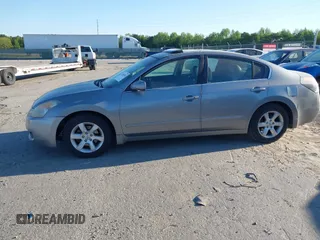2007 Nissan Altima 2.5 S with VIN 1N4AL21E27N423263, listed as a IAAI auction lot 42049782 with 163,945 mi miles. Bid and sale history available at carsss.com. Image 15.