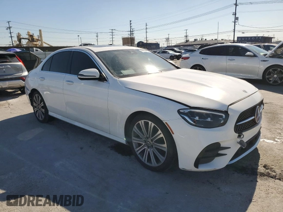 2022 Mercedes-Benz E-Class E 350 with VIN W1KZF8DB7NB027441, listed as a Copart auction lot 46950435 with 46,186 mi miles and Salvage Title. Bid and sale history available at carsss.com. Image 4.