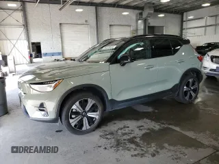 2023 Volvo XC40 Plus с VIN YV4ED3UW5P2060944, выставлен на аукционе Copart как лот 68269834 с пробегом 13 400 миль миль и Списание • Salvage title. История ставок и продаж доступна на DreamBid. Изображение 1.