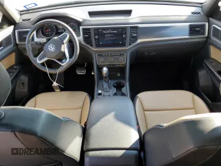 2021 Volkswagen Atlas SE with VIN 1V2RE2CA1MC216029, listed as a Copart auction lot 80369864 with 67,319 mi miles and Salvage title. Bid and sale history available at DreamBid. Image 8.
