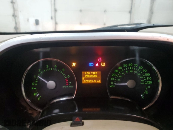 2008 Mercury Mountaineer Premier with VIN 4M2EU48E38UJ02893, listed as a Copart auction lot 46613035 with 170,309 mi miles and Clean Title. Bid and sale history available at carsss.com. Image 9.