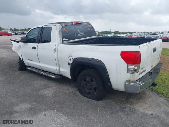 2008 Toyota Tundra 2WD Truck with VIN 5TFRU54158X010571, listed as a IAAI auction lot 41282112 with 204,256 mi miles. Bid and sale history available at carsss.com. Image 3.