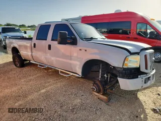 2005 Ford F-350 XL с VIN 1FTWW31P75EB69657, выставлен на аукционе Copart как лот 59414615 с пробегом 100 265 миль миль и Списание • Salvage title. История ставок и продаж доступна на DreamBid. Изображение 4.
