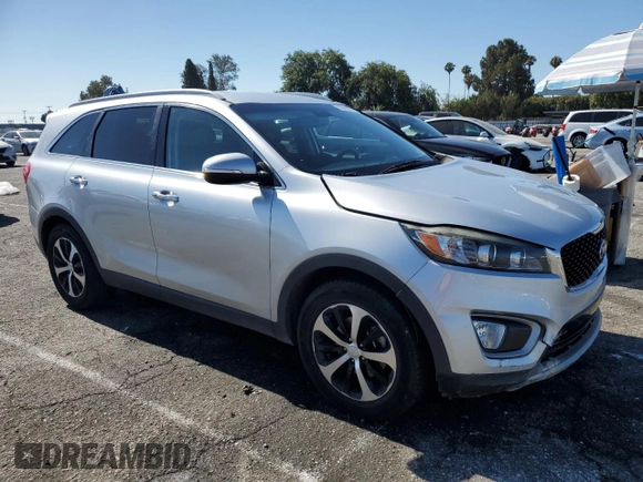 2018 Kia Sorento EX with VIN 5XYPH4A53JG385140, listed as a Copart auction lot 63948095 with 186,391 mi miles and Salvage title. Bid and sale history available at DreamBid. Image 4.