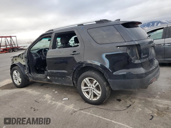 2016 Ford Utility Police Interceptor with VIN 1FM5K8AR7GGC50683, listed as a Copart auction lot 83083274 with 197,682 mi miles and Salvage Title. Bid and sale history available at carsss.com. Image 2.