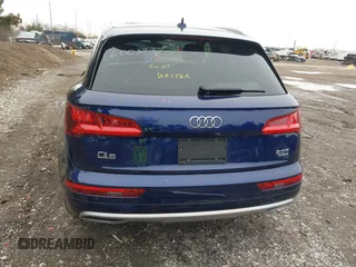 2018 Audi Q5 Premium Plus with VIN WA1BNAFY6J2002090, listed as a IAAI auction lot 41653345 with 127,292 mi miles. Bid and sale history available at carsss.com. Image 17.