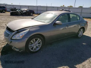2015 Infiniti Q40 with VIN JN1CV6AP2FM501764, listed as a Copart auction lot 70809464 with 106,499 mi miles and Salvage Title. Bid and sale history available at carsss.com. Image 1.