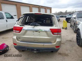 2011 Jeep Grand Cherokee Overland with VIN 1J4RS6GG8BC601398, listed as a IAAI auction lot 41720426 with Not Provided miles and . Bid and sale history available at DreamBid. Image 17.