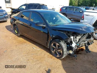 2023 Hyundai Elantra SEL z VIN KMHLS4AG1PU432914, wystawiony jako IAAI lot #42477449 z przebiegiem 49 432 mil mil oraz . Historia ofert i sprzedaży dostępna na DreamBid. Obrazek 1.