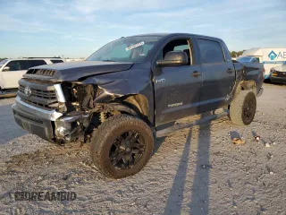 2015 Toyota Tundra SR5 z VIN 5TFEY5F12FX174714, wystawiony jako Copart lot #82757774 z przebiegiem 178 613 mil mil oraz Szkoda całkowita • Salvage title. Historia ofert i sprzedaży dostępna na DreamBid. Obrazek 1.