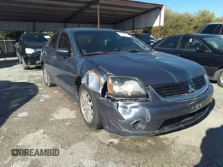 2008 Mitsubishi Galant ES with VIN 4A3AB56F78E019860, listed as a IAAI auction lot 35210435 with 233,256 mi miles. Bid and sale history available at carsss.com. Image 1.