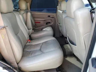 2005 Chevrolet Tahoe Z71 with VIN 1GNEK13T15R191837, listed as a Copart auction lot 50443765 with 267,489 mi miles and Clean Title. Bid and sale history available at carsss.com. Image 11.