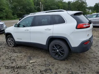 2016 Jeep Cherokee Altitude z VIN 1C4PJMCB5GW300818, wystawiony jako Copart lot #60540115 z przebiegiem 55 749 mil mil oraz Szkoda całkowita • Salvage title. Historia ofert i sprzedaży dostępna na DreamBid. Obrazek 2.