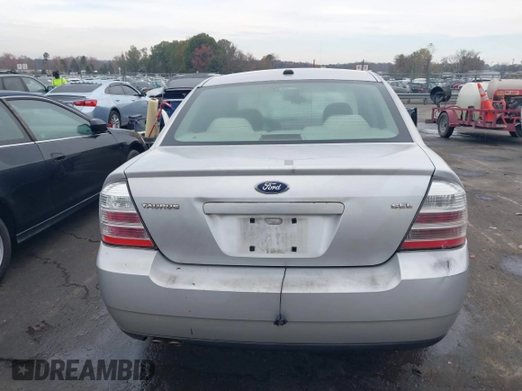 2009 Ford Taurus SEL with VIN 1FAHP24W39G102833, listed as a IAAI auction lot 40892334 with 288,418 mi miles. Bid and sale history available at carsss.com. Image 15.