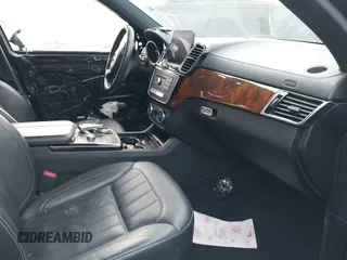 2018 Mercedes-Benz GLS 450 с VIN 4JGDF6EE3JB125213, выставлен на аукционе IAAI как лот 41609572 с пробегом 93 239 миль миль и . История ставок и продаж доступна на DreamBid. Изображение 5.