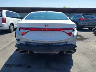 2013 Hyundai Azera with VIN KMHFG4JG5DA267347, listed as a IAAI auction lot 42580501 with 111,975 mi miles and . Bid and sale history available at DreamBid. Image 6.