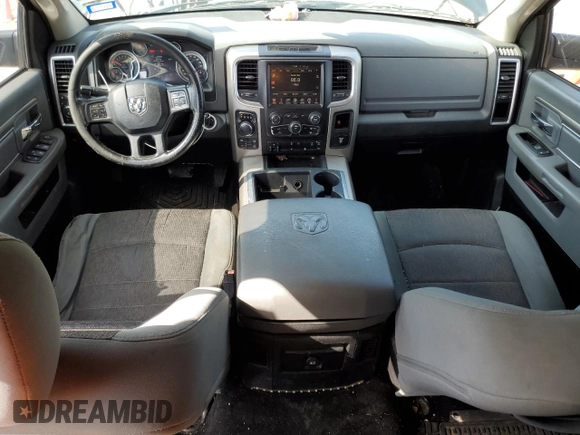 2014 Ram 1500 Big Horn z VIN 1C6RR7TT5ES261106, wystawiony jako Copart lot #43386725 z przebiegiem 217 823 mil mil oraz Szkoda całkowita • Salvage title. Historia ofert i sprzedaży dostępna na DreamBid. Obrazek 8.