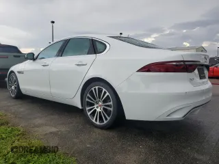2022 Jaguar XF SE with VIN SAJBG4FX4NCY90817, listed as a Copart auction lot 74198844 with 0 mi miles and Non Repairable. Bid and sale history available at carsss.com. Image 2.