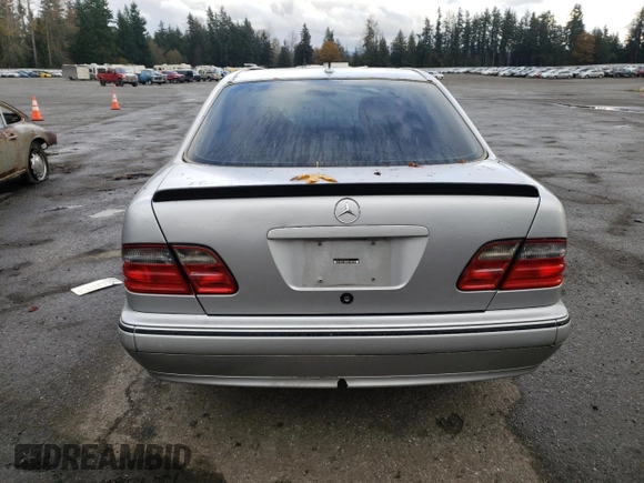 2002 Mercedes-Benz E-Class with VIN WDBJF65J62B473334, listed as a Copart auction lot 78078894 with 136,073 mi miles and Salvage Title. Bid and sale history available at carsss.com. Image 6.