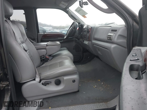 2006 Ford F-250 XL with VIN 1FTSX21P76EC82810, listed as a IAAI auction lot 41890943 with 237,747 mi miles and . Bid and sale history available at DreamBid. Image 5.