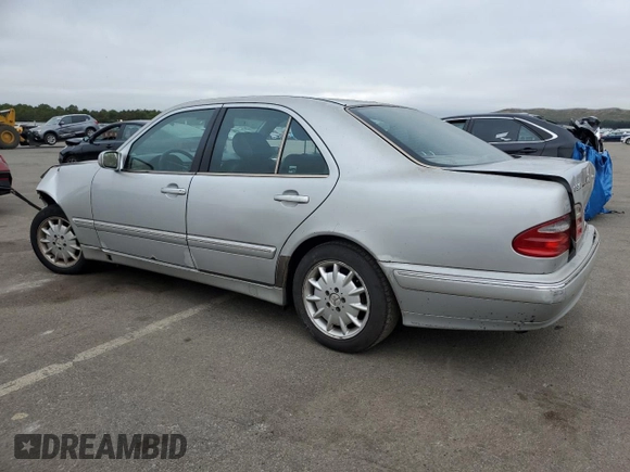 2002 Mercedes-Benz E-Class with VIN WDBJF82J42X068060, listed as a Copart auction lot 48422005 with 263,835 mi miles and Non Repairable. Bid and sale history available at carsss.com. Image 2.
