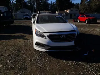 2015 Hyundai Sonata Sport with VIN 5NPE34AB5FH043748, listed as a Copart auction lot 42813165 with 91,769 mi miles and Salvage Title. Bid and sale history available at carsss.com. Image 11.