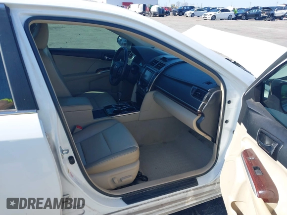 2012 Toyota Camry SE with VIN 4T1BK1FK1CU509931, listed as a IAAI auction lot 41474984 with 86,707 mi miles. Bid and sale history available at carsss.com. Image 5.