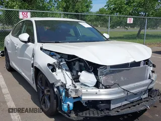 2025 Acura Integra Technology with VIN 19UDE4H68SA003164, listed as a IAAI auction lot 42238350 with 576 mi miles and . Bid and sale history available at DreamBid. Image 1.