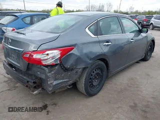2016 Nissan Altima S with VIN 1N4AL3AP0GN355133, listed as a IAAI auction lot 42120141 with 172,007 mi miles and . Bid and sale history available at carsss.com. Image 4.