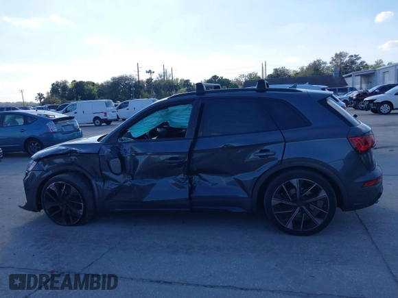 2021 Audi SQ5 Premium Plus with VIN WA1B4AFYXM2018610, listed as a IAAI auction lot 41672661 with 53,098 mi miles. Bid and sale history available at carsss.com. Image 14.