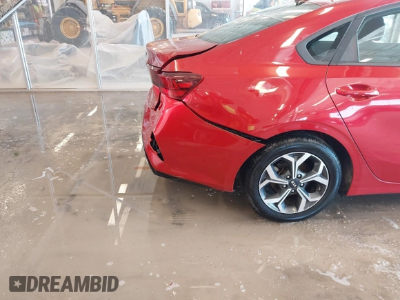 2020 Kia Forte LXS with VIN 3KPF24AD0LE191296, listed as a IAAI auction lot 41554765 with 46,964 mi miles. Bid and sale history available at carsss.com. Image 17.