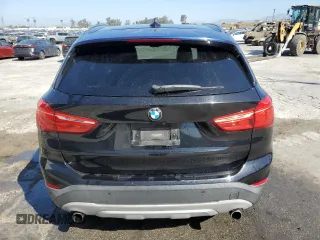 2017 BMW X1 sDrive28i z VIN WBXHU7C34HP924632, wystawiony jako Copart lot #56169005 z przebiegiem 203 811 mil mil oraz Czysty tytuł • Clean title. Historia ofert i sprzedaży dostępna na DreamBid. Obrazek 6.
