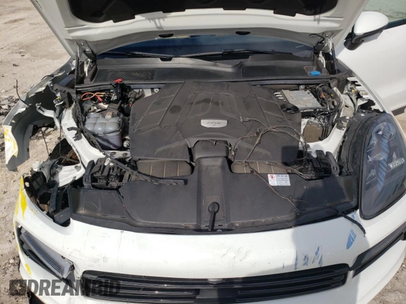 2021 Porsche Cayenne S with VIN WP1AB2AY8MDA27555, listed as a Copart auction lot 73644304 with 41,190 mi miles and Non repairable. Bid and sale history available at DreamBid. Image 12.