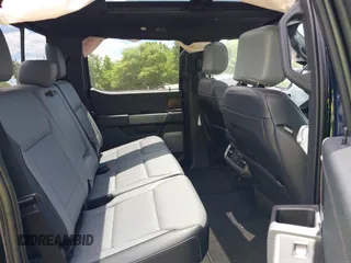 2023 Ford F-150 Lightning Pro с VIN 1FT6W1EVXPWG42428, выставлен на аукционе IAAI как лот 39711091 с пробегом 6 308 миль миль и . История ставок и продаж доступна на DreamBid. Изображение 8.